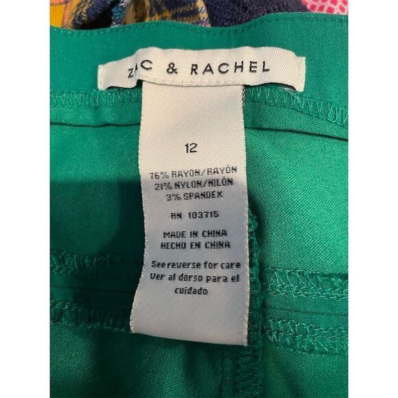 Zac & Rachel Women's Green Dress Pants Size 12 Stretchy Fabric Two Front Pockets - Picture 8 of 9